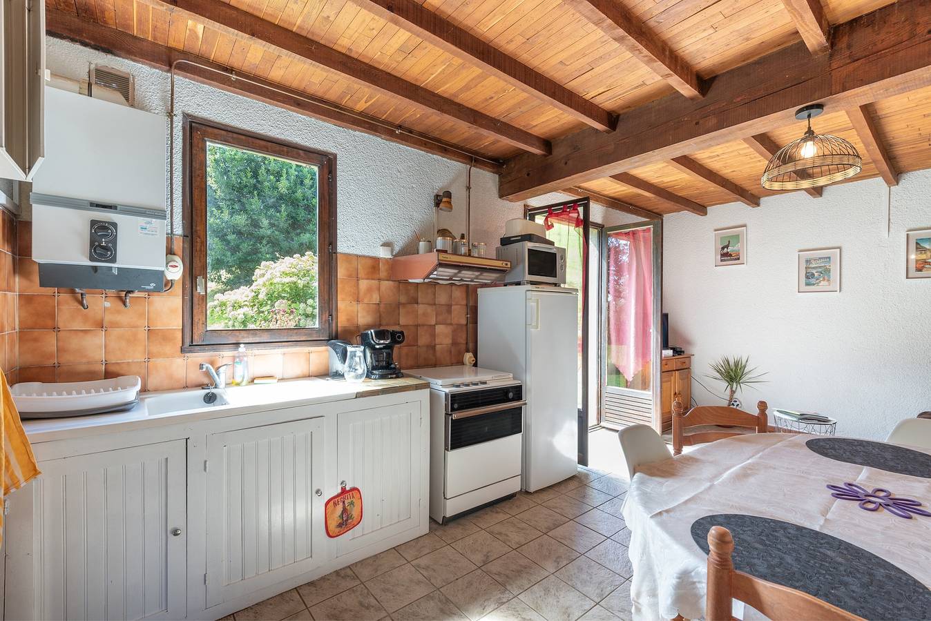 Maison de vacances 'Anje' avec vue sur les montagnes, terrasse privée et Wi-Fi in Peyrouse, Hautes-Pyrénées