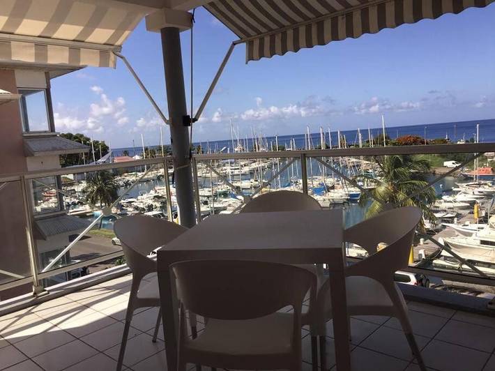 Appartement de vacances pour 4 personnes, avec balcon et vue