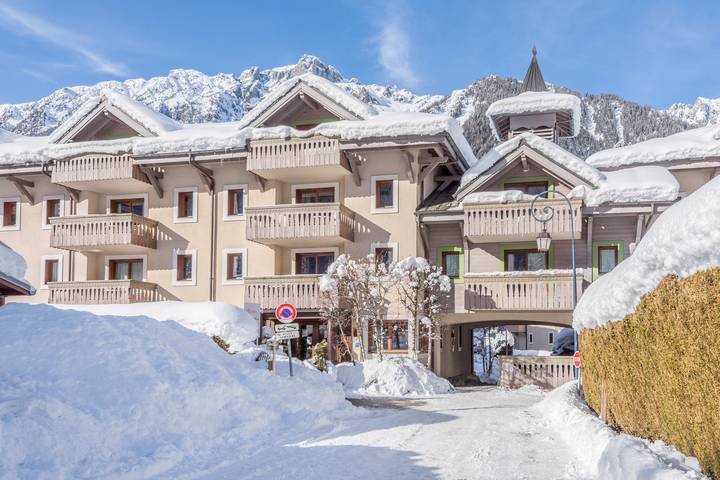 Gîte pour 6 personnes, avec sauna ainsi que terrasse et piscine, animaux acceptés dans Gare De Chamonix Mont Blanc