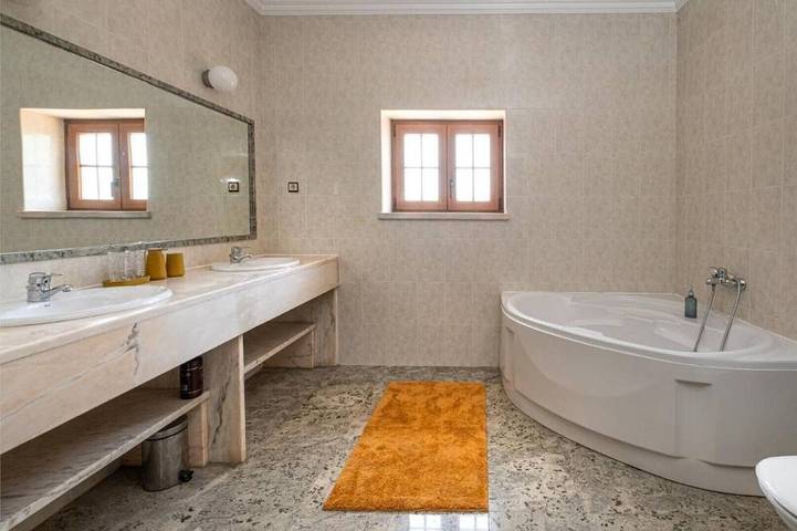 Gîte pour 4 personnes, avec balcon à Vila de Rei - 4