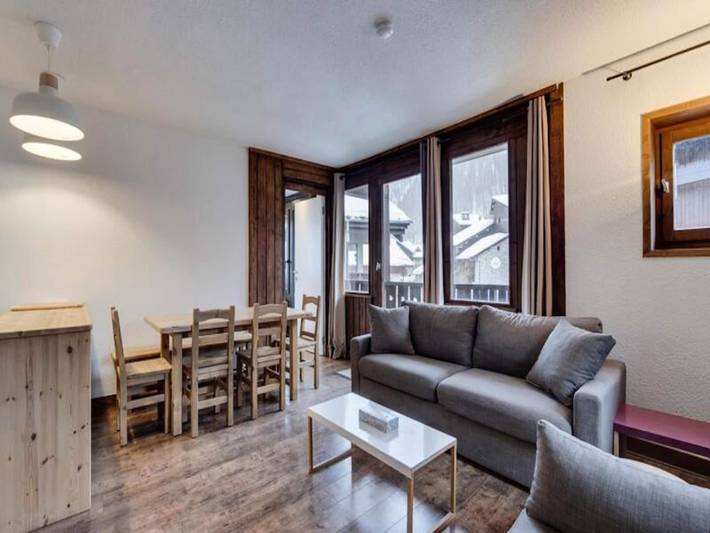 Gîte pour 5 personnes, avec balcon, adapté aux familles dans Office De Tourisme De Val D Isere - 4