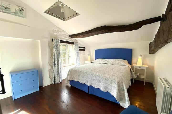 Gîte pour 4 personnes, avec jardin ainsi que piscine et terrasse à Baleyssagues - 4