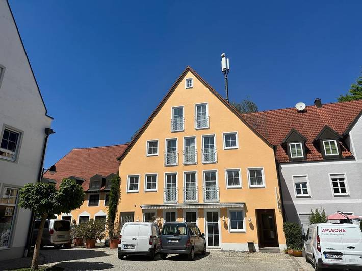 Hotel für 3 Personen, mit Terrasse und Garten sowie Ausblick in Reichertshofen