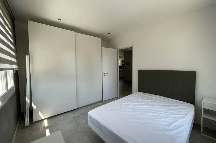 Location de vacances pour 13 personnes, avec terrasse et jardin à Saint-Jean-de-Védas - 2