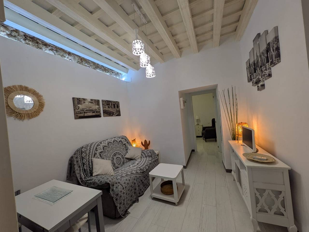 Apartamento entero, Apartamento 'La Casita De Cai' con Wi-Fi y Aire Acondicionado in La Vina, Cádiz