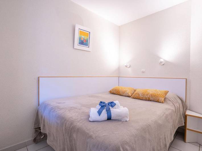 Gîte pour 4 personnes, avec piscine ainsi que terrasse et jardin dans Gare Du Dramont - 4
