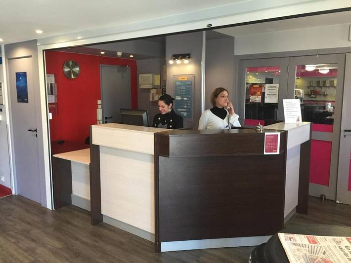 Hôtel pour 2 personnes, avec terrasse à Longueau - 4