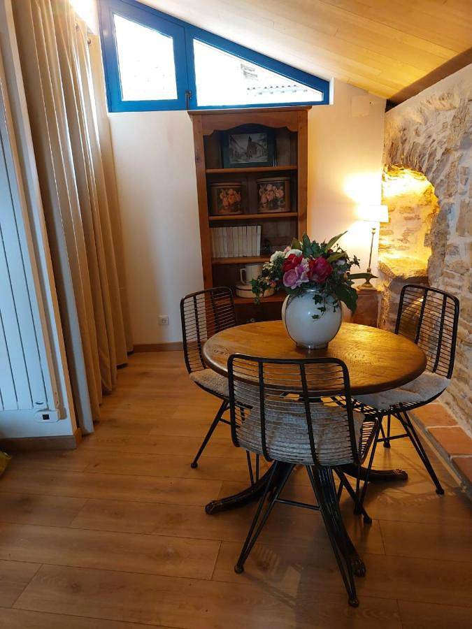 Location de vacances pour 3 personnes, avec terrasse et vue, animaux acceptés à Bruniquel - 2