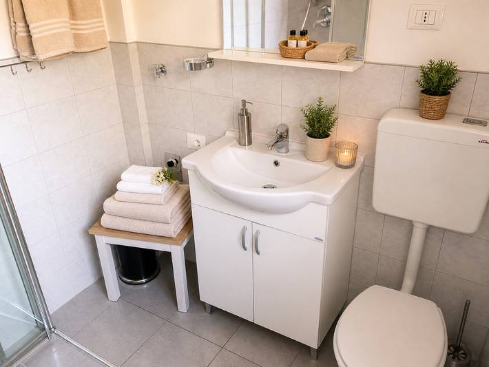 Apartamento vacacional entero, Gemütliche Ferienwohnung mit Garten und Balkon in Merano, Alpes de Sarntal