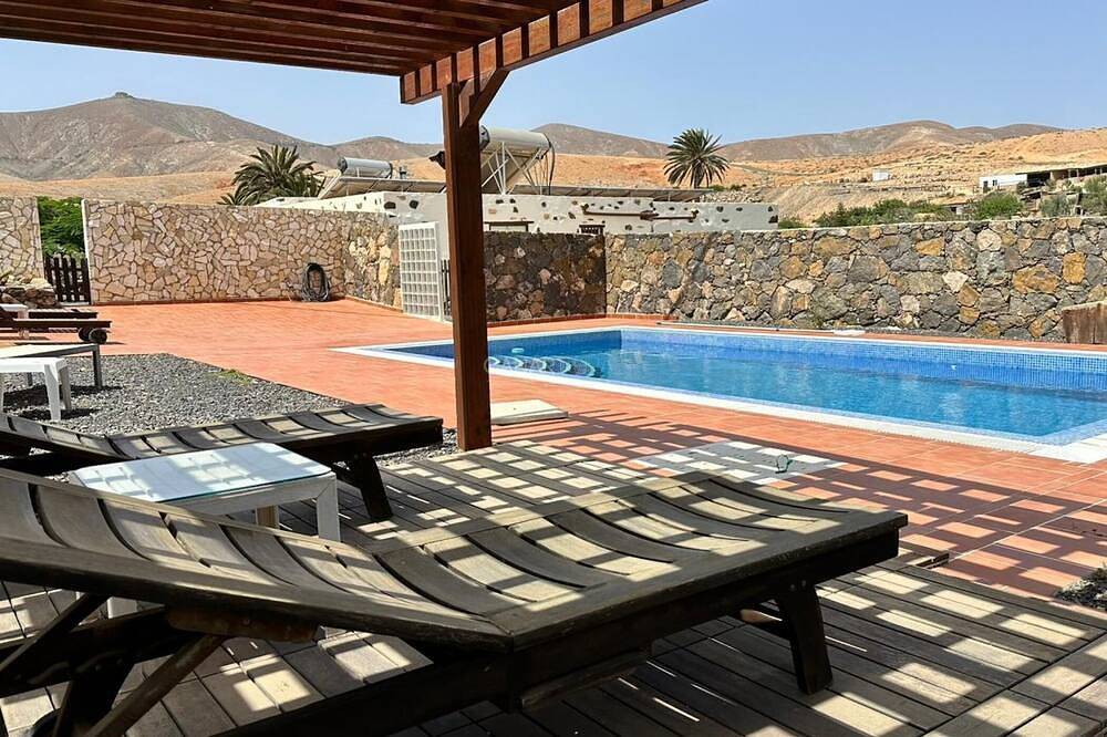 Entire apartment, Casa del Valle – rural oasis with private pool and charm in Betancuria, Fuerteventura