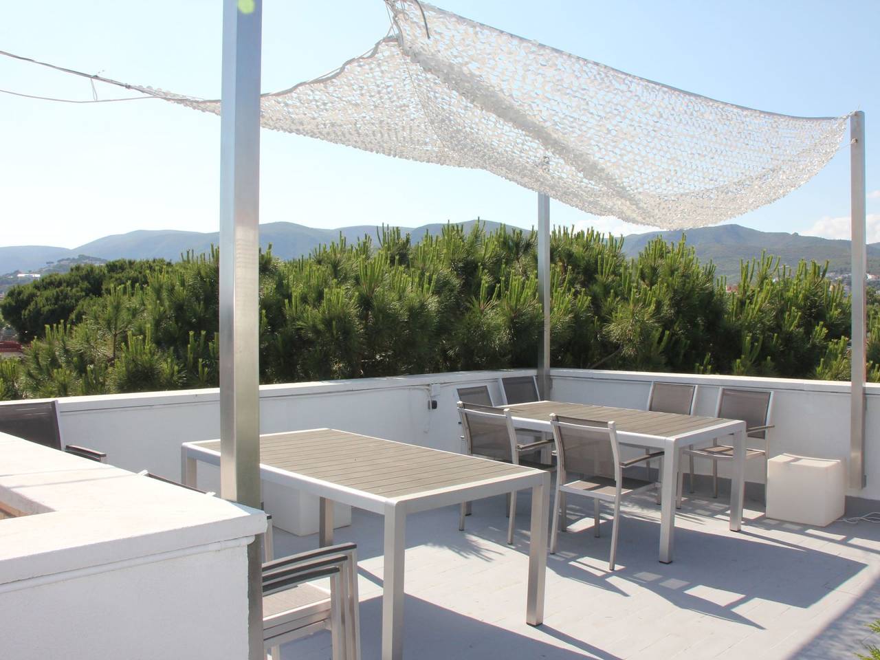 Appartement entier, "Caru" mit Terrasse in Castelldefels, Baix Llobregat
