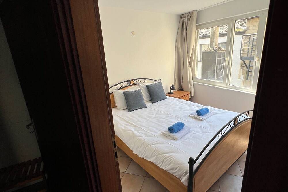 Appartement entier, Magnifique Appartement sur la Semois, comme si vous étiez à la mer in Bouillon, Région de Neufchâteau