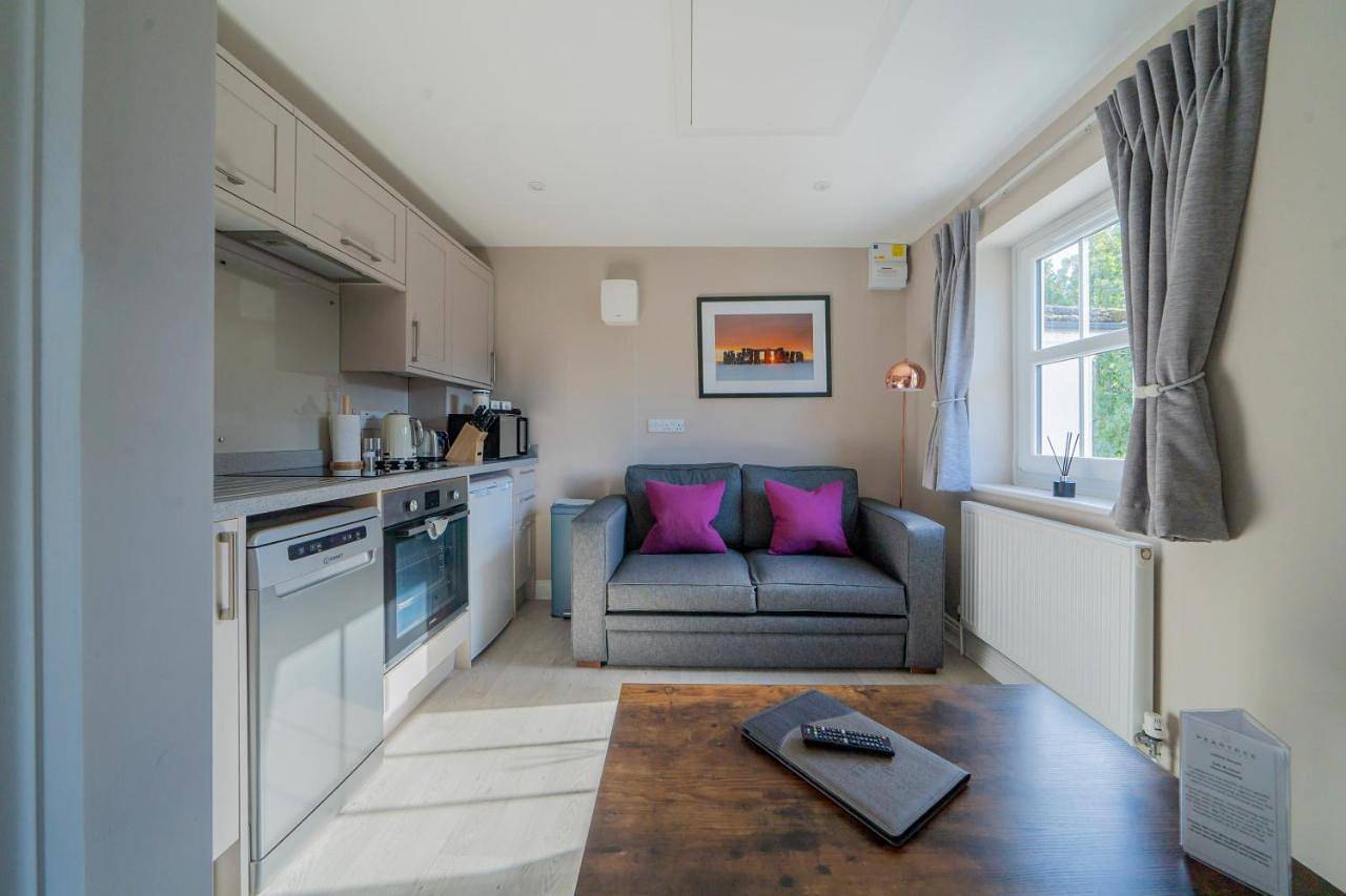 Entire apartment, Apartment in Salisbury, Wiltshire