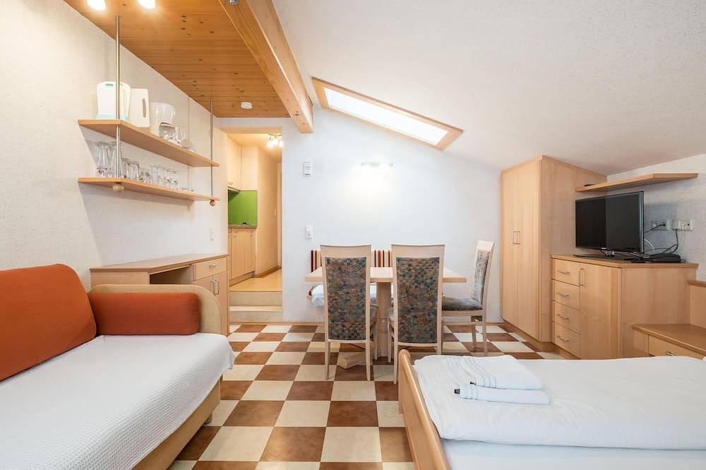 Apartamento entero, Lovely apartment with balcony and shared garden in Zell am See (Ciudad), Zell am See