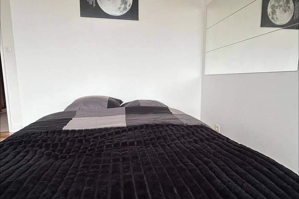 Ganze Wohnung, Studio Avec Balcon in Courbevoie, Hauts-de-Seine