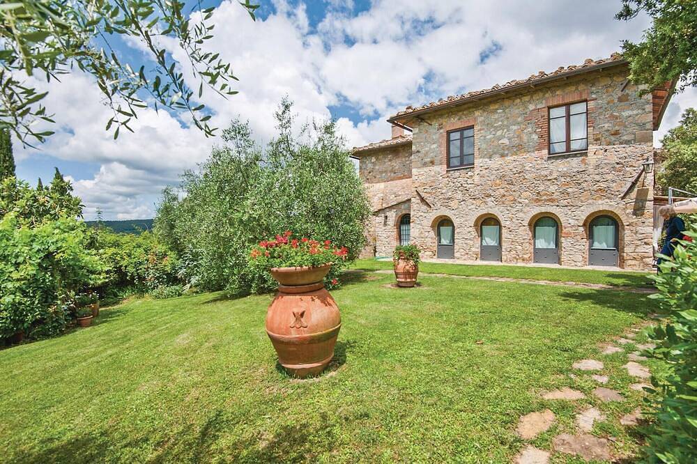 Apartamento entero, Bonito apartamento en Castellina. in Castellina in Chianti, Chianti