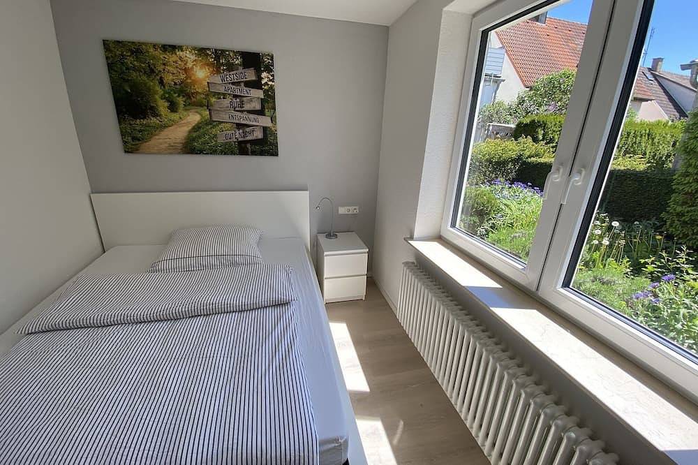 Ganze Wohnung, Westside-Apartment Aalen - modern, ruhig gelegen, 1 sep. Schlafzimmer, Terrasse in Aalen, Albsteig Etappe 5