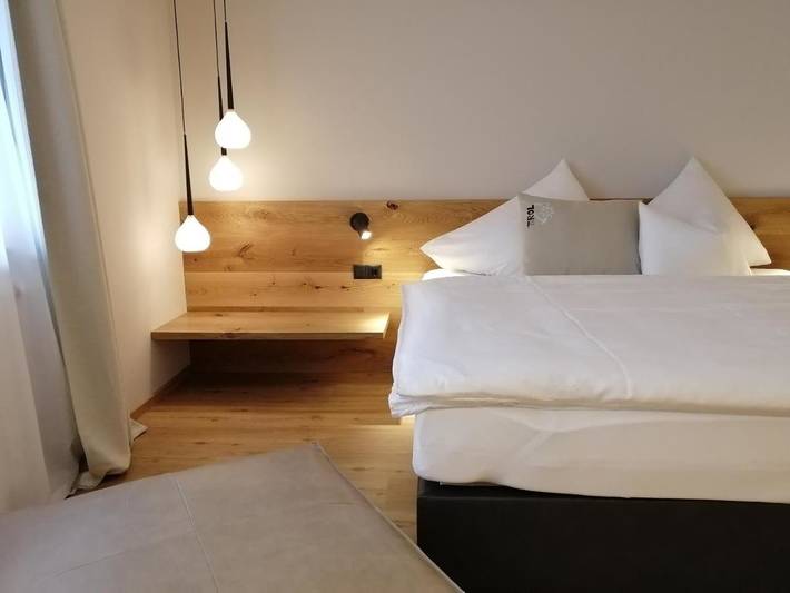 Ferienwohnung für 2 Personen, mit Balkon und Terrasse sowie Garten und Ausblick in Oberperfuss - 2