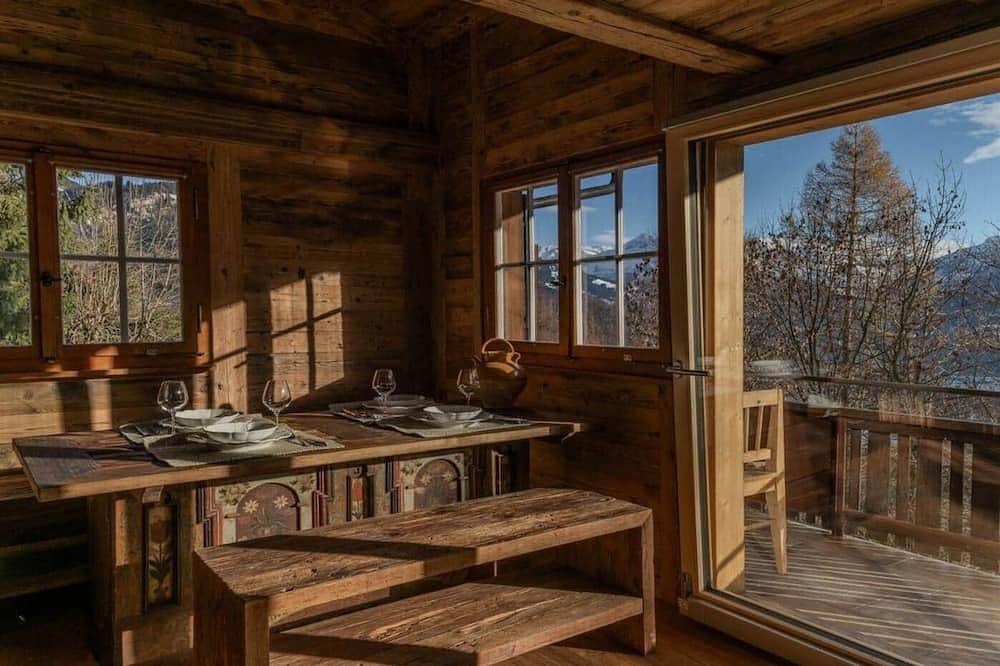 Chalet mit Kamin und Sauna in Meiringen, Verwaltungskreis Interlaken-Oberhasli