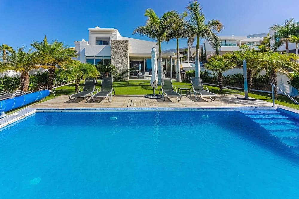Casa vacanza a Adeje a partire da 407€ a notte
