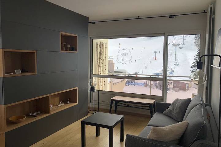 Gîte pour 8 personnes, avec balcon et jardin dans Office De Tourisme Des Sept Laux