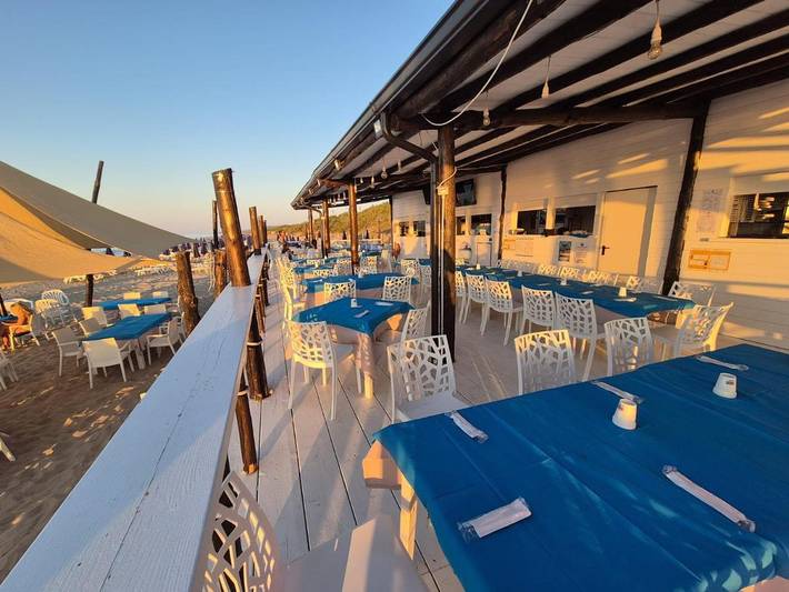 Hôtel pour 4 personnes, avec Terrasse ainsi que Jardin et Vue dans Torre Mileto