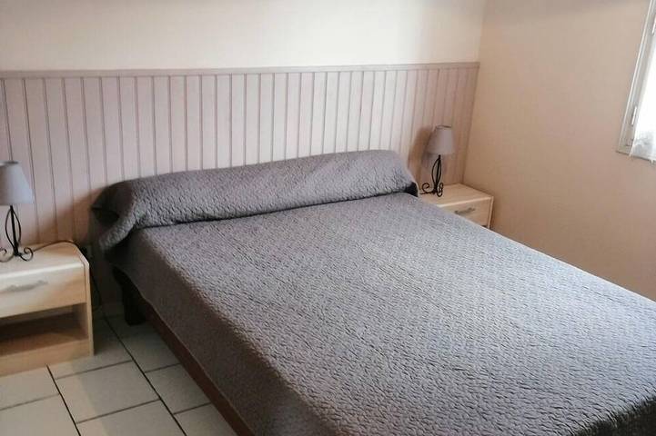 Gîte pour 5 personnes, avec jardin et piscine à Thonac - 3