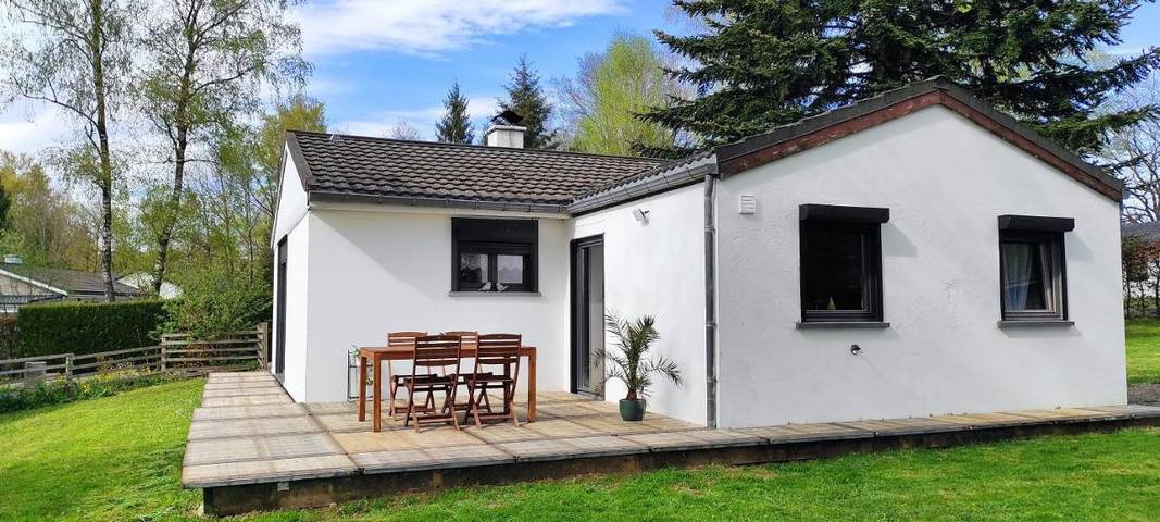 Gîte pour 2 personnes, avec jardin dans Beffe