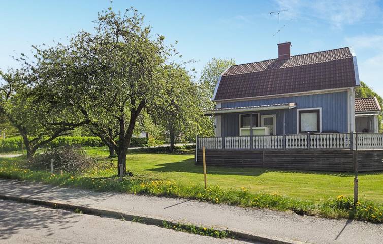 Ferienhaus für 13 Personen, mit Pool und Garten - 1