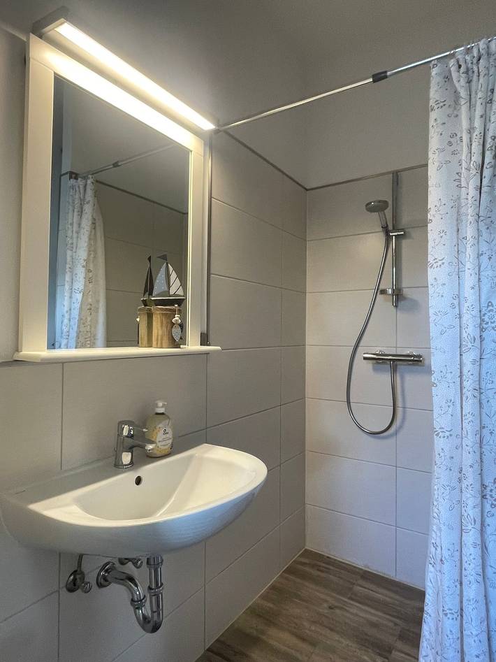 Gîte pour 2 personnes, avec Terrasse et Jardin à Boren - 3