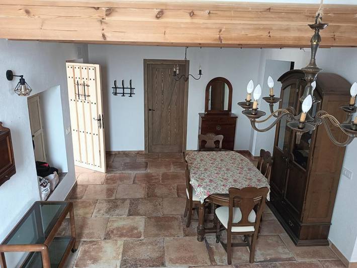 Casa rural para 19 personas, con Balcón y Terraza además de Jardín y Piscina en Manchuela Conquense - 3