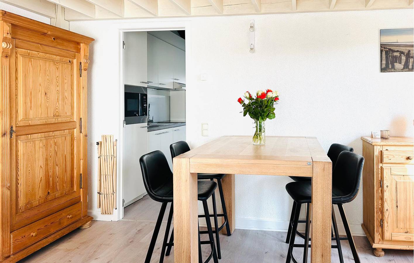 Apartamento vacacional entero, Apartamento de vacaciones para 4 personas con piscina in Bredene, Costa de Bélgica