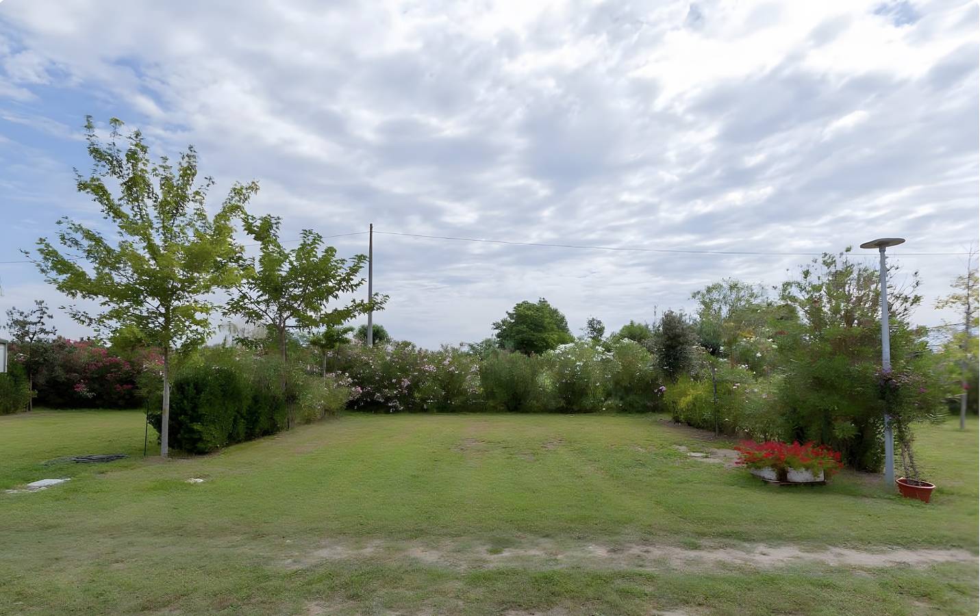 Casa mobile 'Casa Oleandro 2' con giardino privato, Wi-Fi e aria condizionata in Cavallino-Treporti, Provincia di Venezia