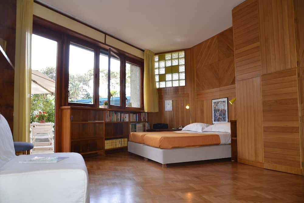 Appartement entier, Villa Scimemi à Mondello, Studio indépendant dans une élégante villa sur la mer in Mondello, Palerme
