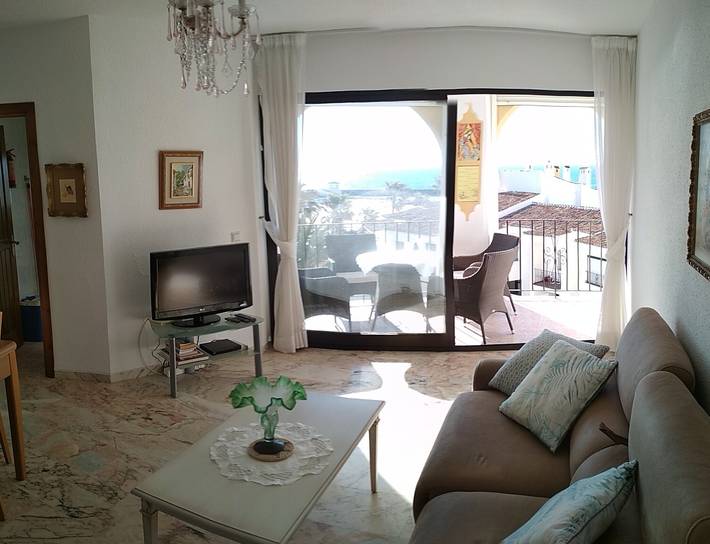 Gîte pour 4 personnes, avec balcon ainsi que vue sur l’océan et piscine, adapté aux familles à Marbella - 3