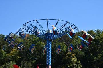 Log Cabin for 4 Guests in Gatlinburg, Sevier County, Picture 3