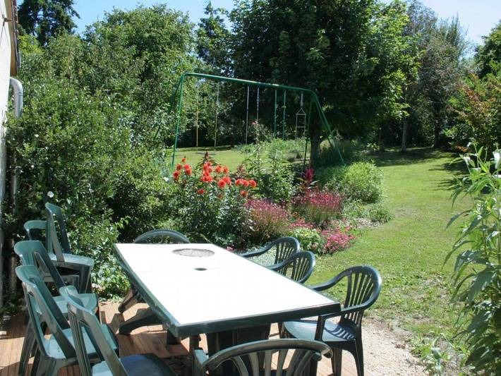 Location de vacances pour 8 personnes, avec terrasse et jardin à Molineuf - 3