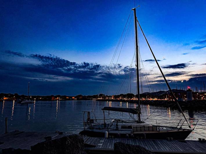 Gîte pour 4 personnes, avec vue et terrasse dans Plage Des Pesquiers Hyeres - 2