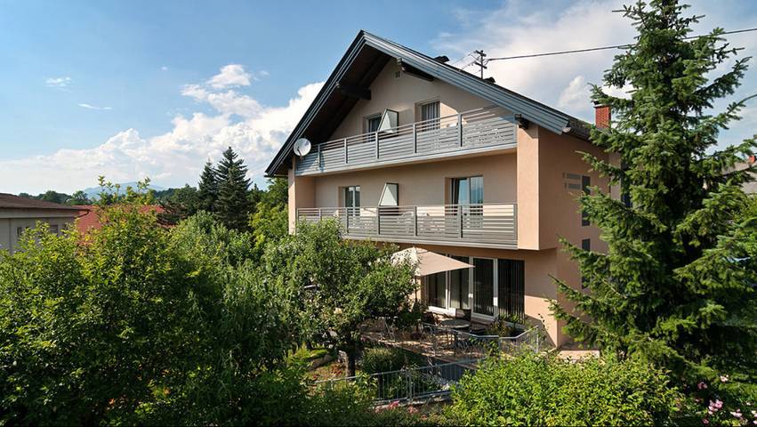 Ferienwohnung für 2 Personen, mit Terrasse und Garten in Villach