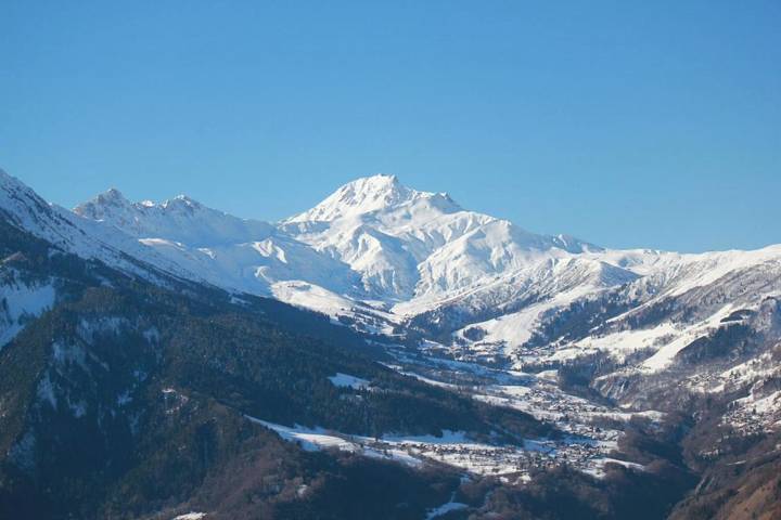 Location de vacances pour 7 personnes, avec terrasse à Aigueblanche - 4