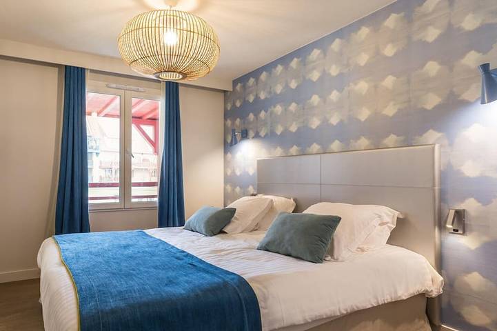 Gîte pour 6 personnes, avec Balcon et Piscine dans Office De Tourisme De Deauville - 2