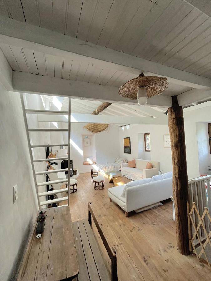 Location de vacances pour 10 personnes, avec vue ainsi que jardin et piscine à Sumène - 4