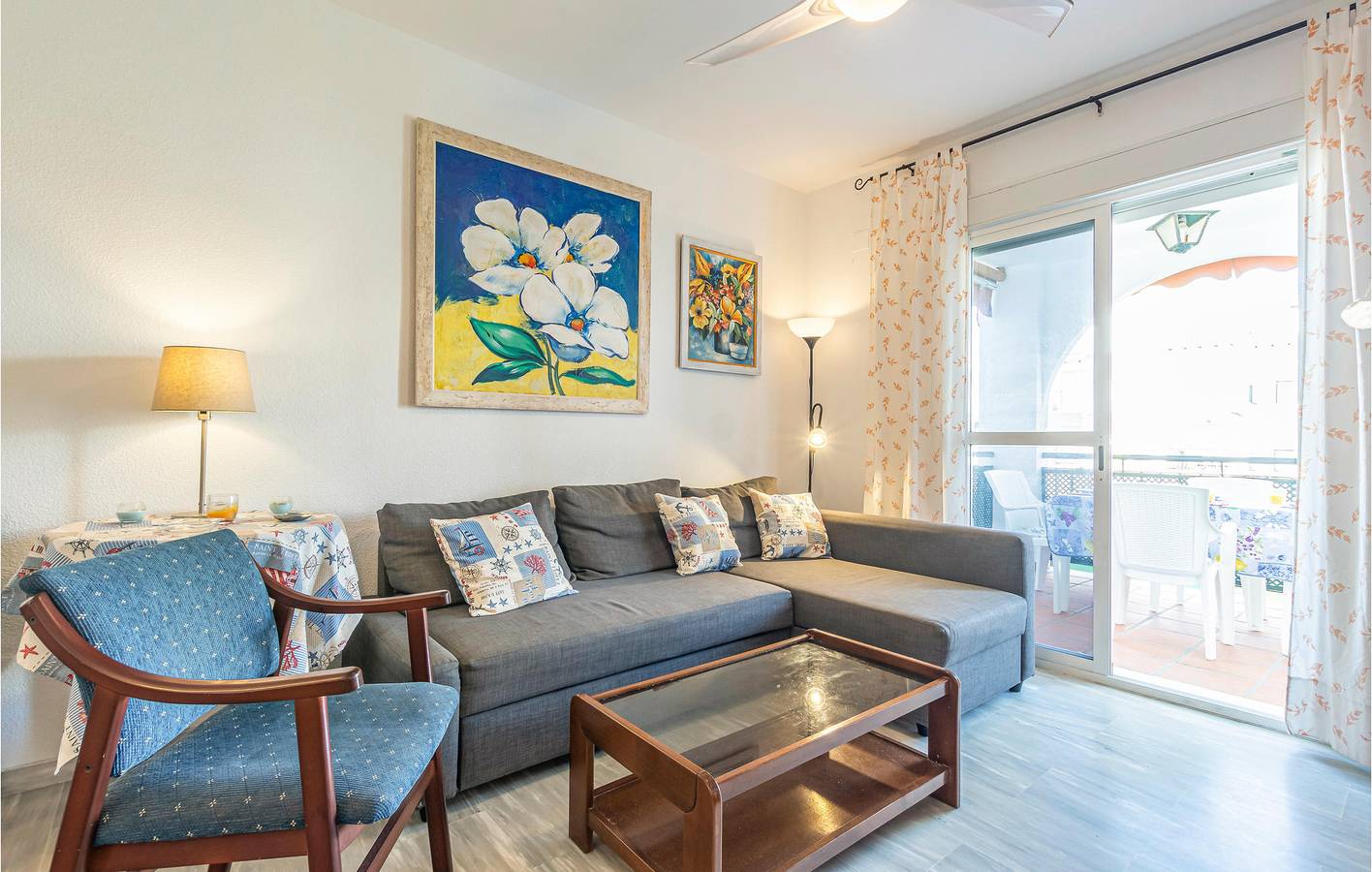 Geheel vakantieappartement, Appartement met zeezicht, WiFi en zwembad. in Torrox Costa, Torrox