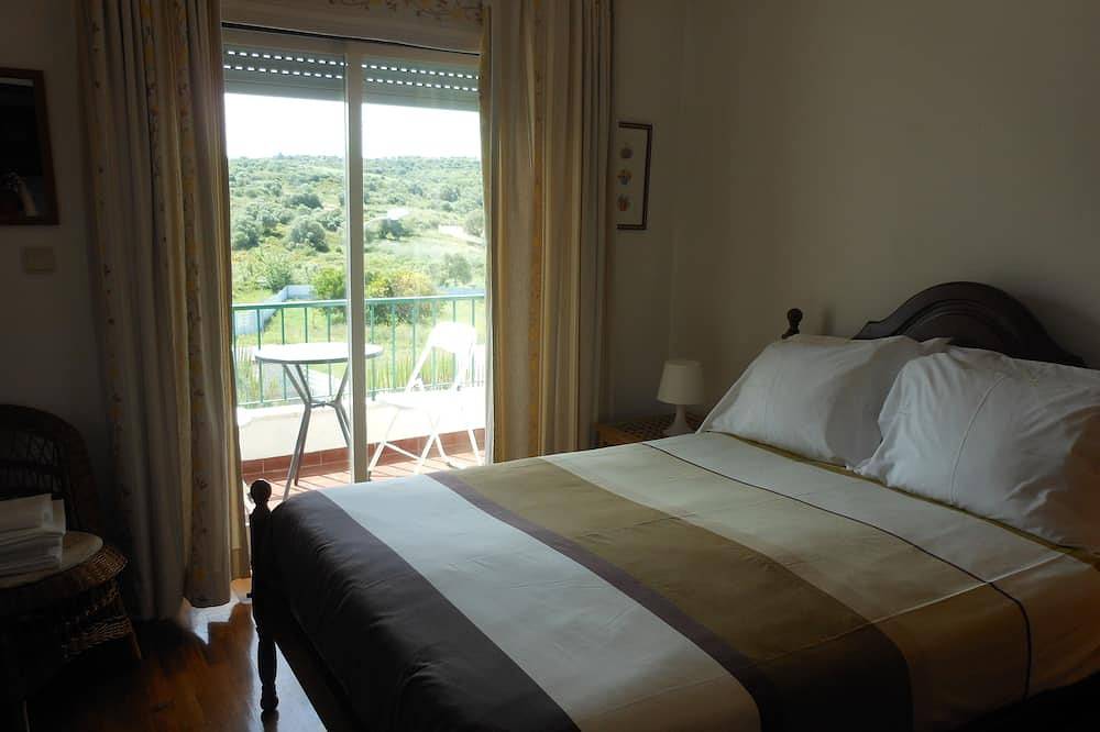 Entire apartment, Casa de Sintra/Sintra's House in Sintra, Costa de Lisboa