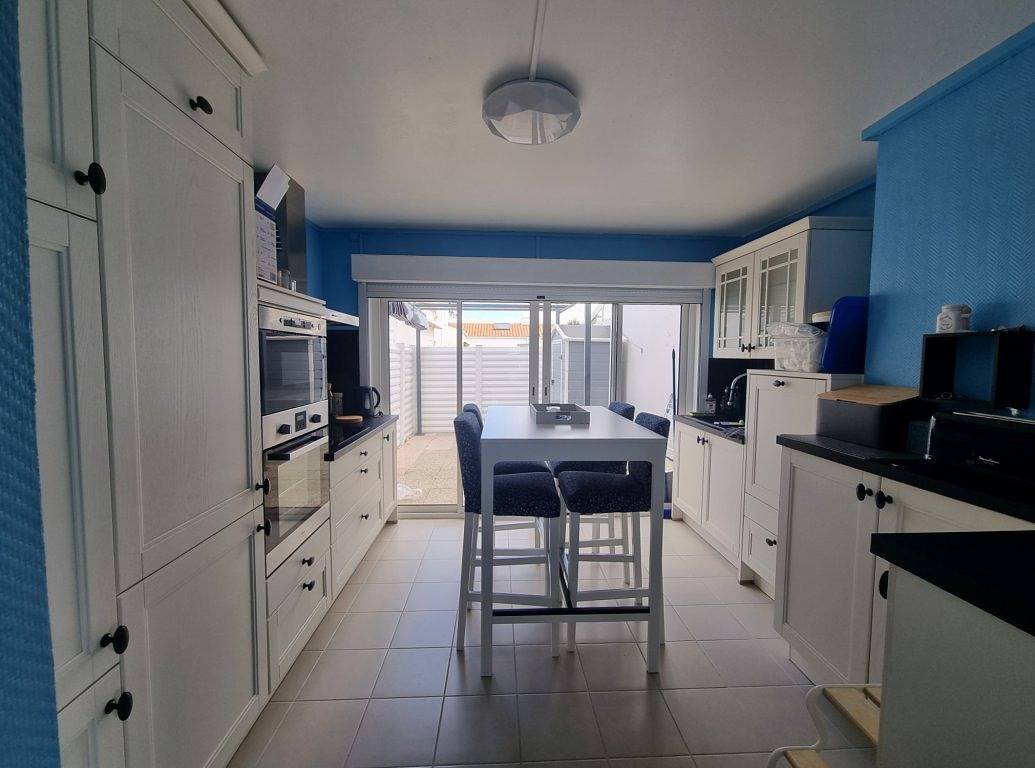 Gîte mademoiselle Léna, plage à 150 m par la dune in Saint-Hilaire-de-Riez, Vendée