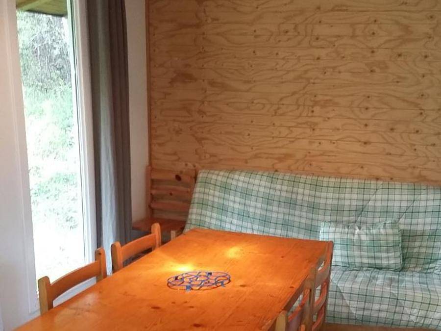 Camping de L'Île du Chéran - Chalet 6 personnes - Chalet 2 chambres à la semaine- arrivée à partir de 16H 2/6 pers in Lescheraines, Région de Chambéry