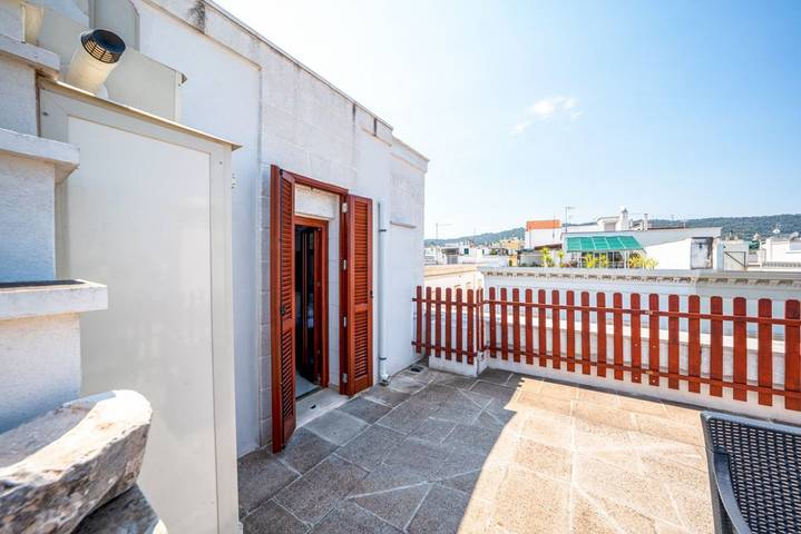 Domus Fisculi B – Traditional 2-Level Home with Private Terrace in Fasano, Salento