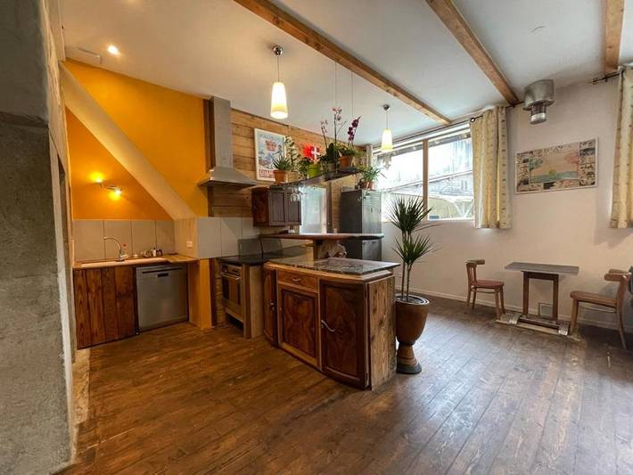 Gîte pour 6 personnes, avec terrasse et vue, animaux acceptés à Lathuile - 4