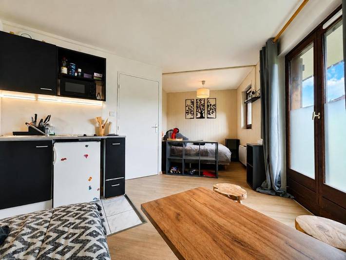 Gîte pour 3 personnes, avec Terrasse ainsi que Jardin et Vue dans Lélex - Crozet - 3