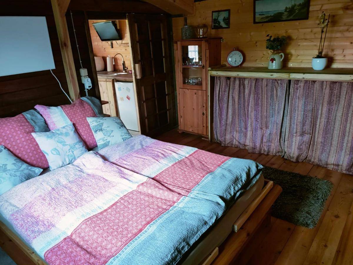 Ganze Wohnung, Holzhaus in Milow (Milower Land), Milower Land
